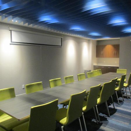 Holiday Inn Express O'Neill By Ihg Exterior foto