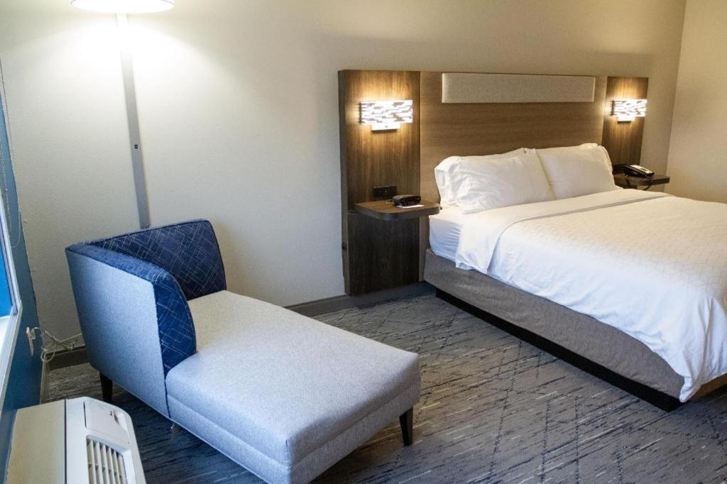 Holiday Inn Express O'Neill By Ihg Exterior foto